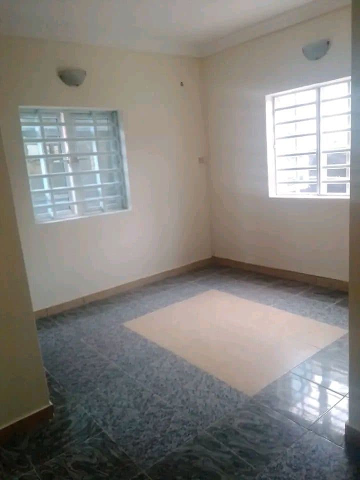 Room in flat for rent in Igando road Egbeda, Lagos — 3 bedrooms