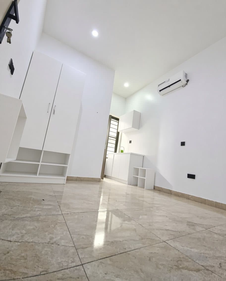 Studio for rent in Lekky County, Ikota Villa, Lagos — 1 bedroom