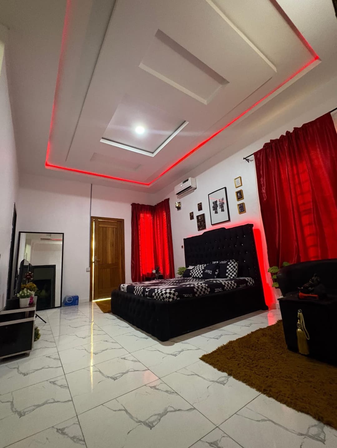 Flat for rent in Ikota, Lagos — 1 bedroom