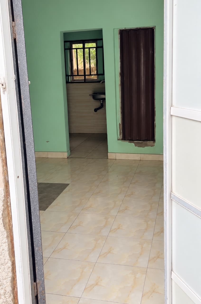 Self Contain for rent in FHA, Lugbe, FCT Abuja — 1 bedroom
