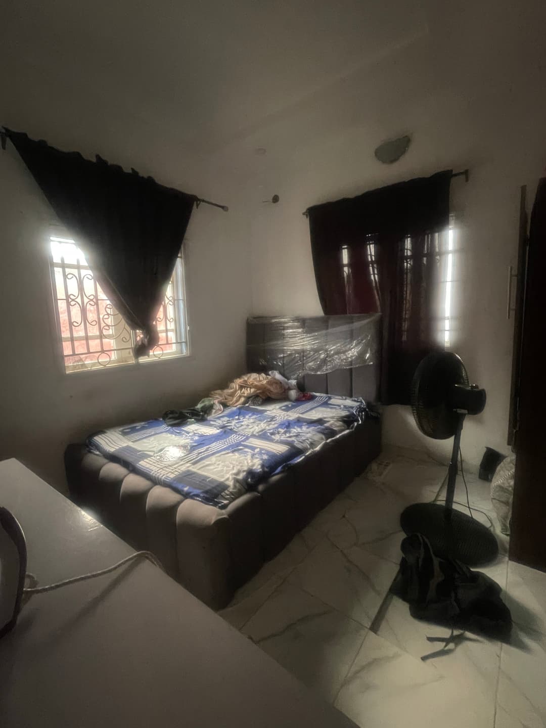 Room in flat for rent in Elebu, Oyo — 2 bedrooms