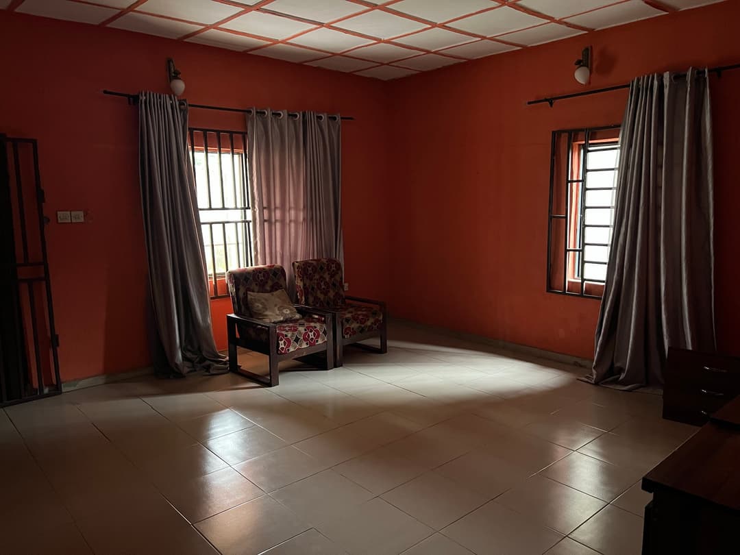 Flat for rent in Oyigbo, Rivers — 3 bedrooms