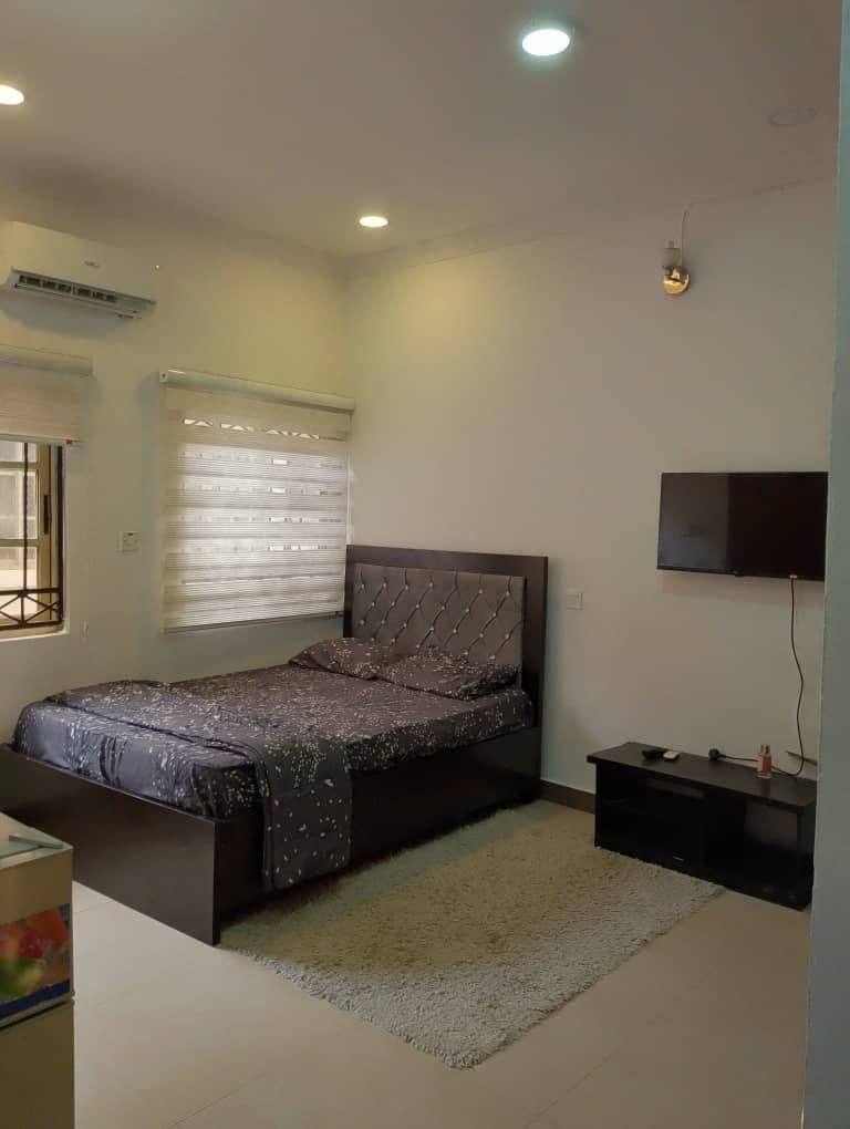 Room in flat for rent in Ikota lekki, Lagos — 3 bedrooms
