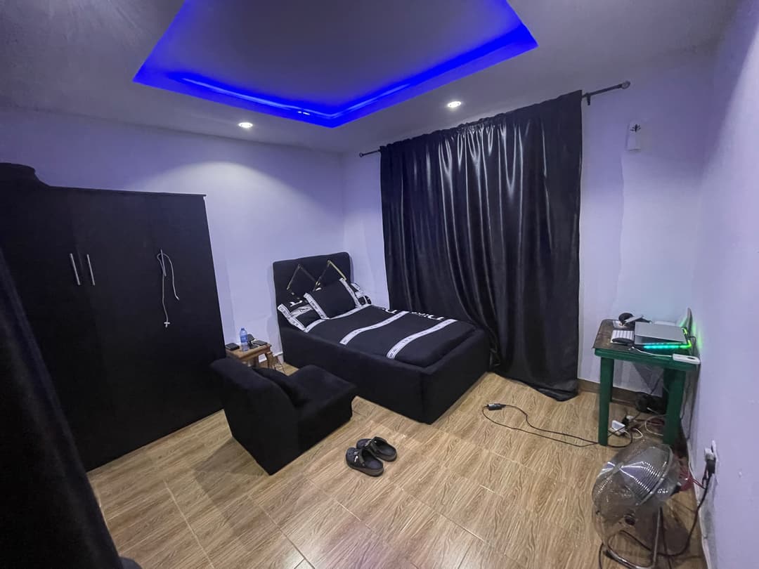Self Contain for rent in Dutse, FCT Abuja — 1 bedroom